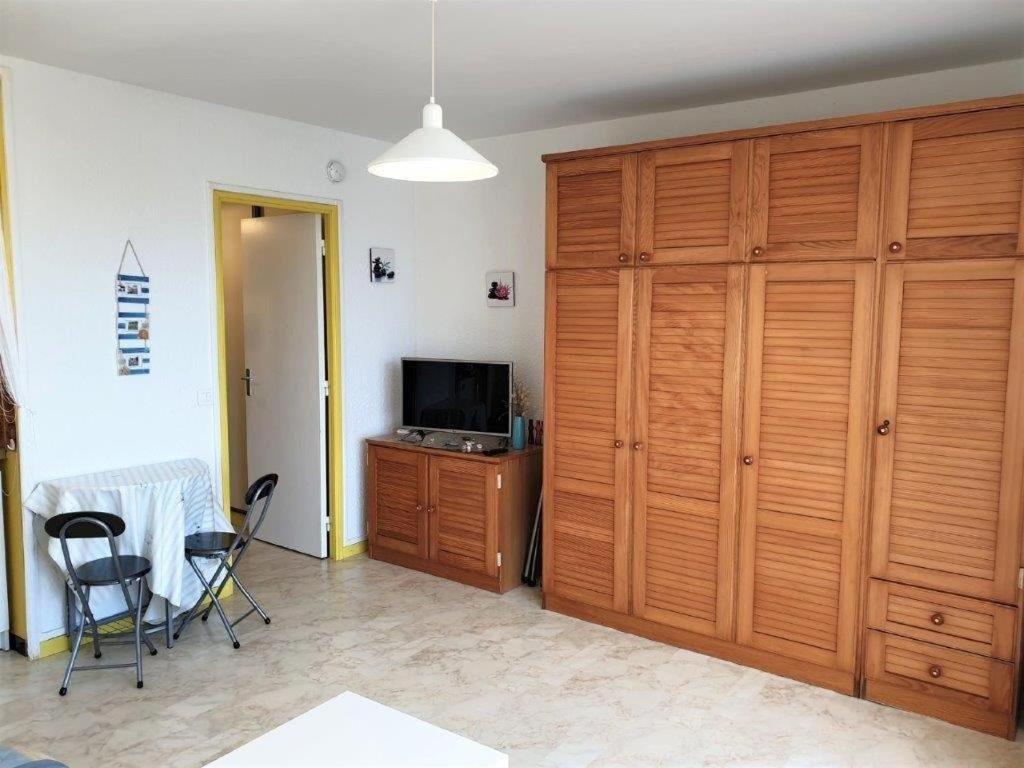 Royan - Studio Lumineux Au Calme - 30M De La Plage - Quartier Du Parc Esterno foto