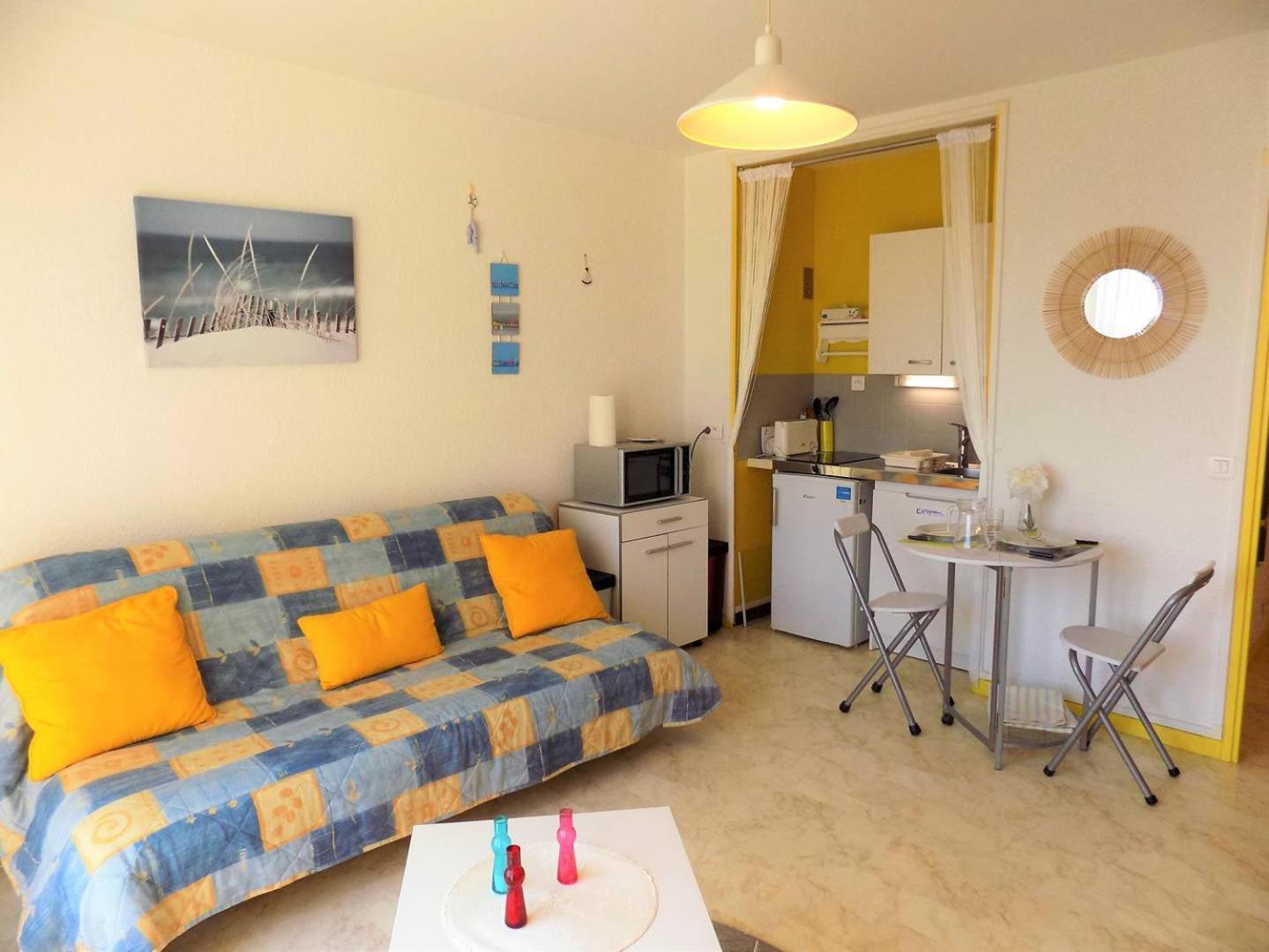Royan - Studio Lumineux Au Calme - 30M De La Plage - Quartier Du Parc Esterno foto